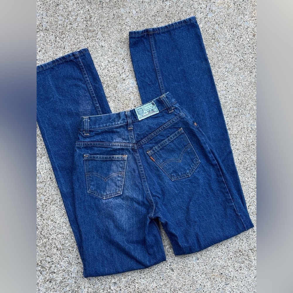 Rare vintage dark wash high waisted California straight Levi’s jeans